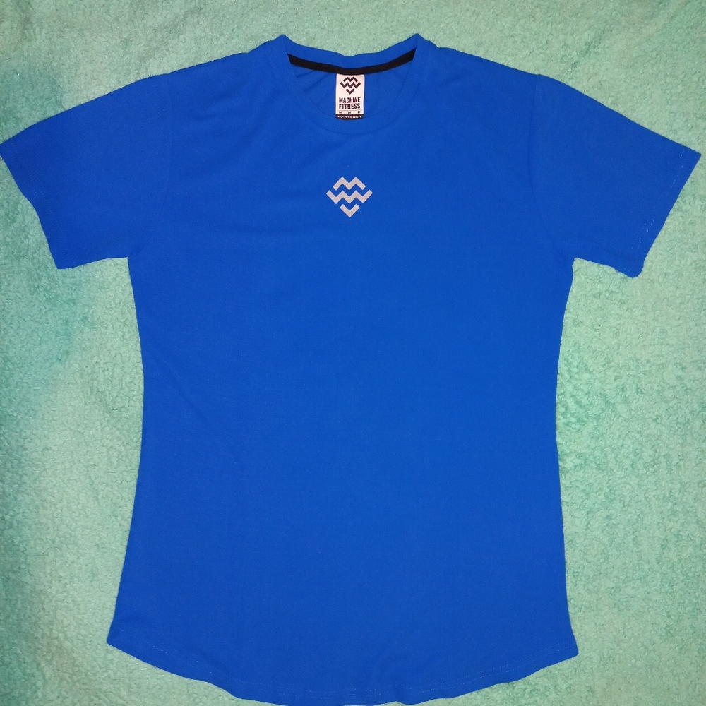 Machine Fitness scoop activewear shirt